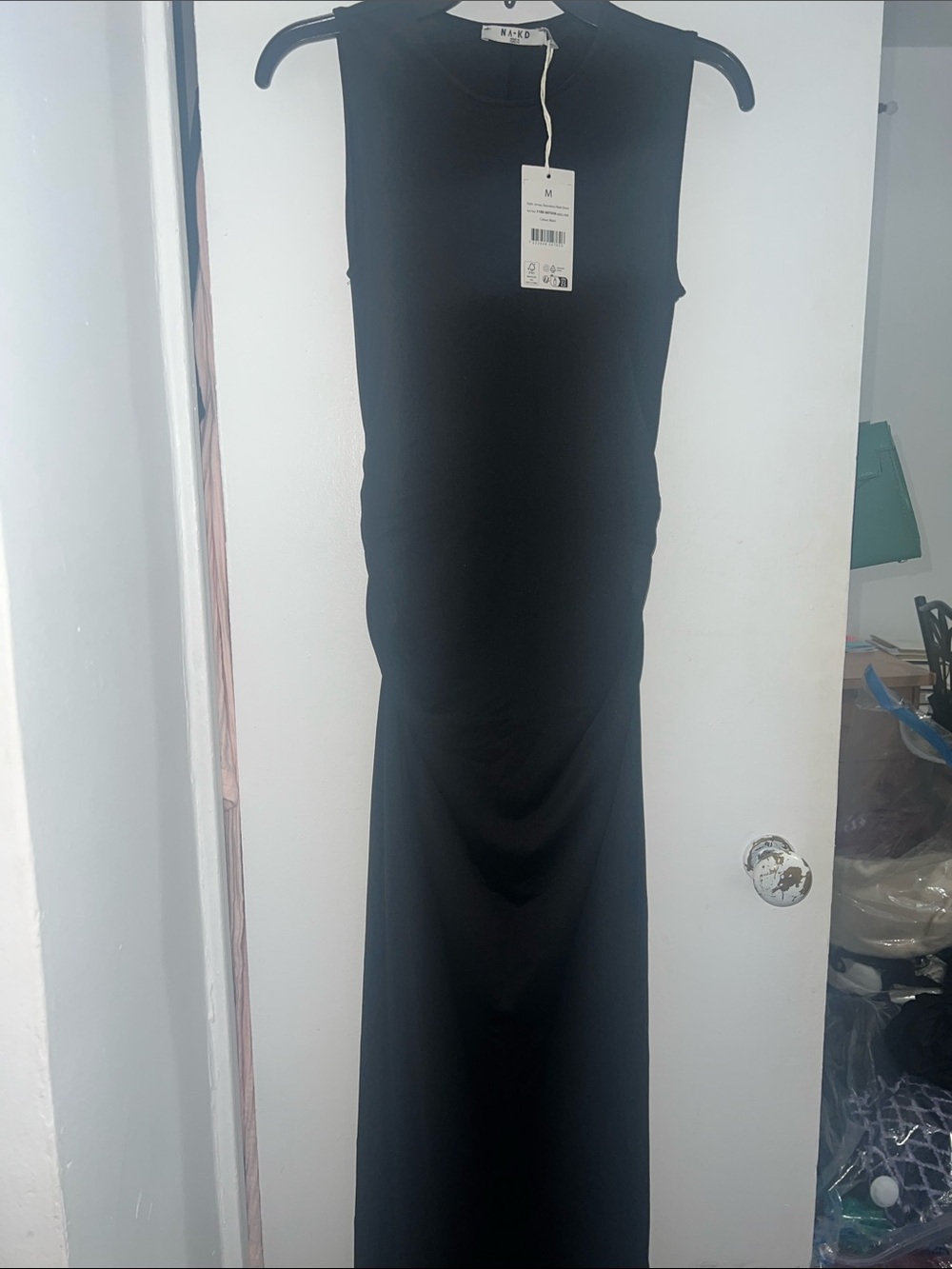 Sleeveless Black Maxi Dress by Rêvé (Elegant Evening Staple)